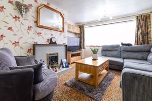 Lounge/diner- click for photo gallery